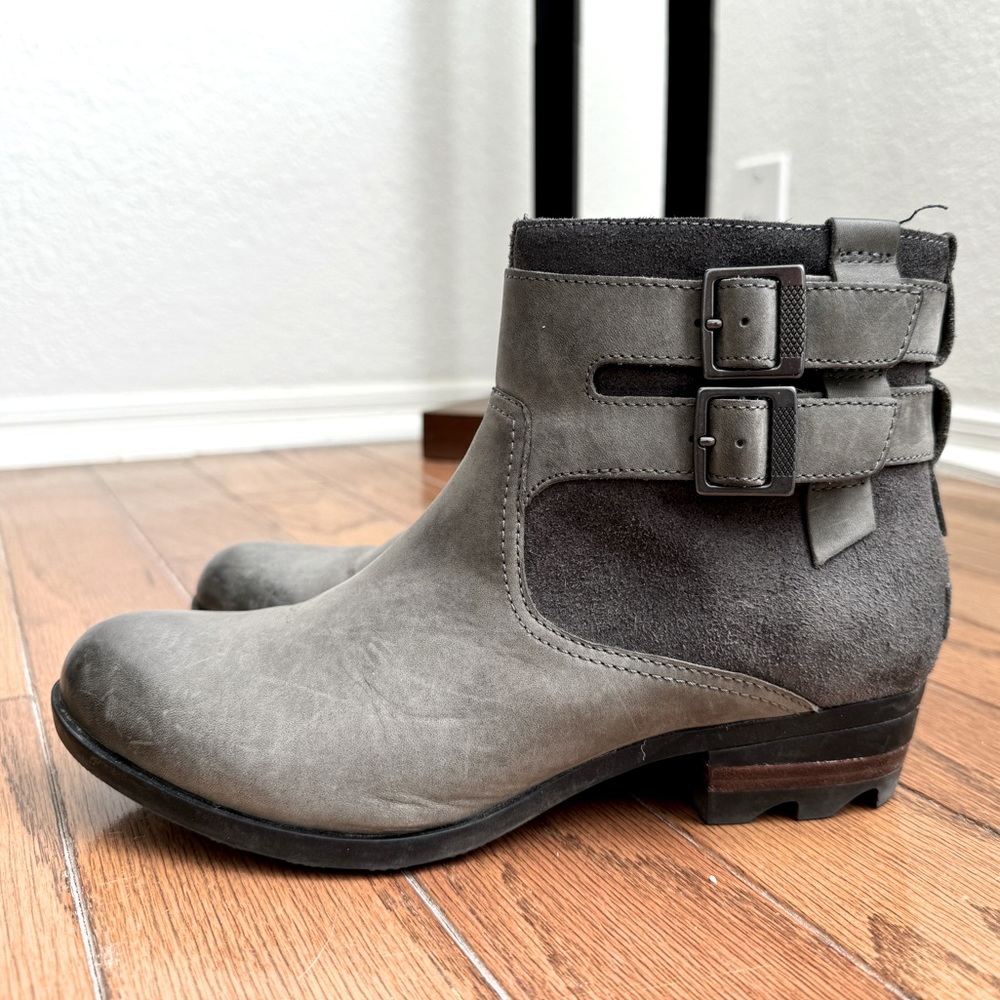 Sorel booties